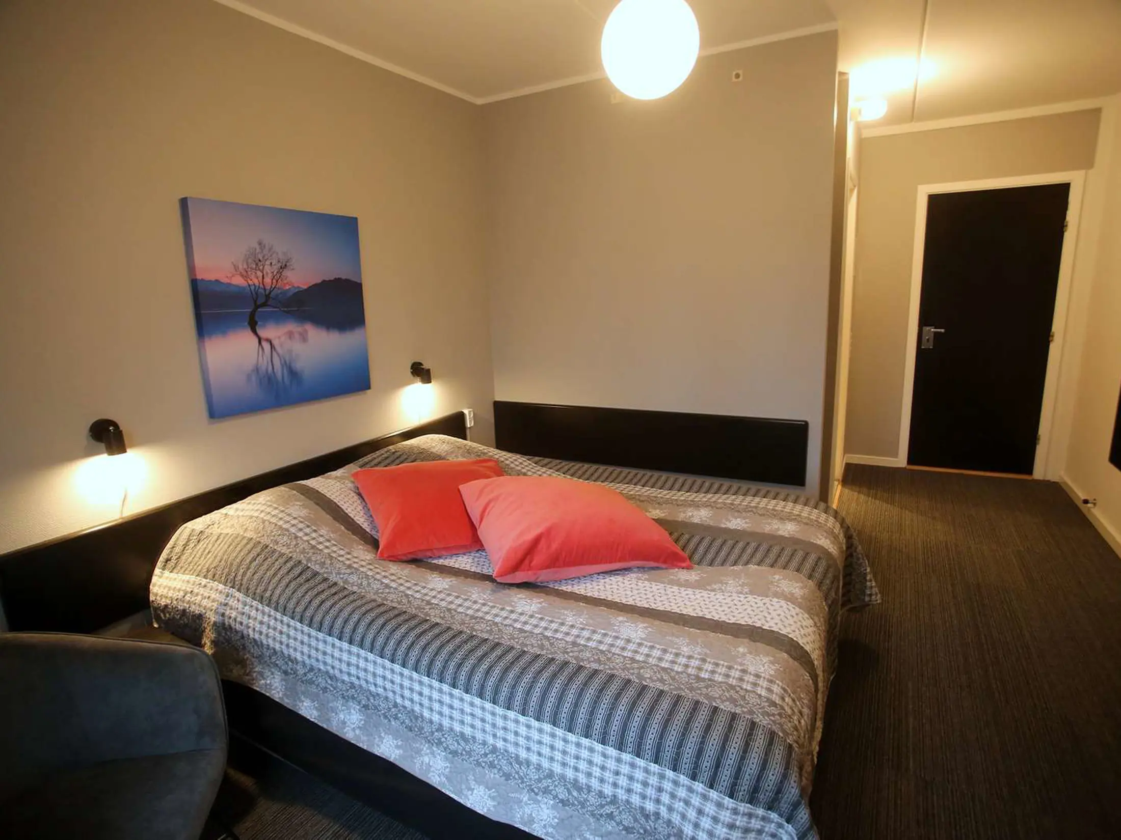 Taastrup Park Hotel 20 min fra København og Tivoli Book nu